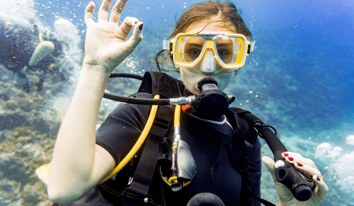 A Guide To Scuba Diving in Honduras