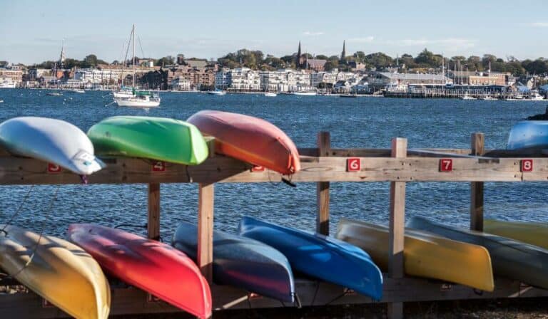 What You Should Know Before Renting A Kayak: 3 Essential Tips